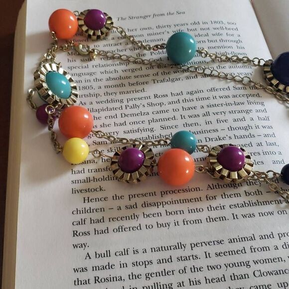 Large Colorful Retro 60s/70s Like Ball Necklace - Picture 2 of 6